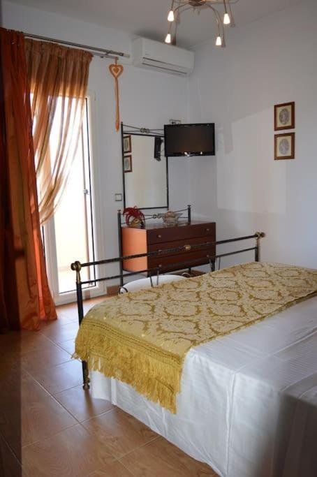Elm Villa Poulades